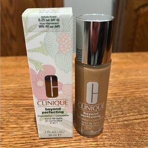 CLINIQUE BEYOND PERFECTING FOUNDATION AND CONCEALER IN #WN48 OAT NWT!